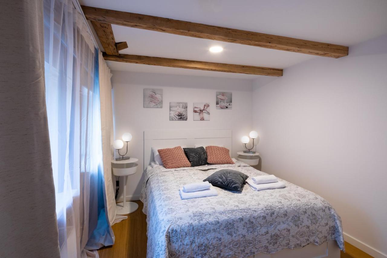 Merkela Loft Apartment Beside Vermanes Park 里加 外观 照片