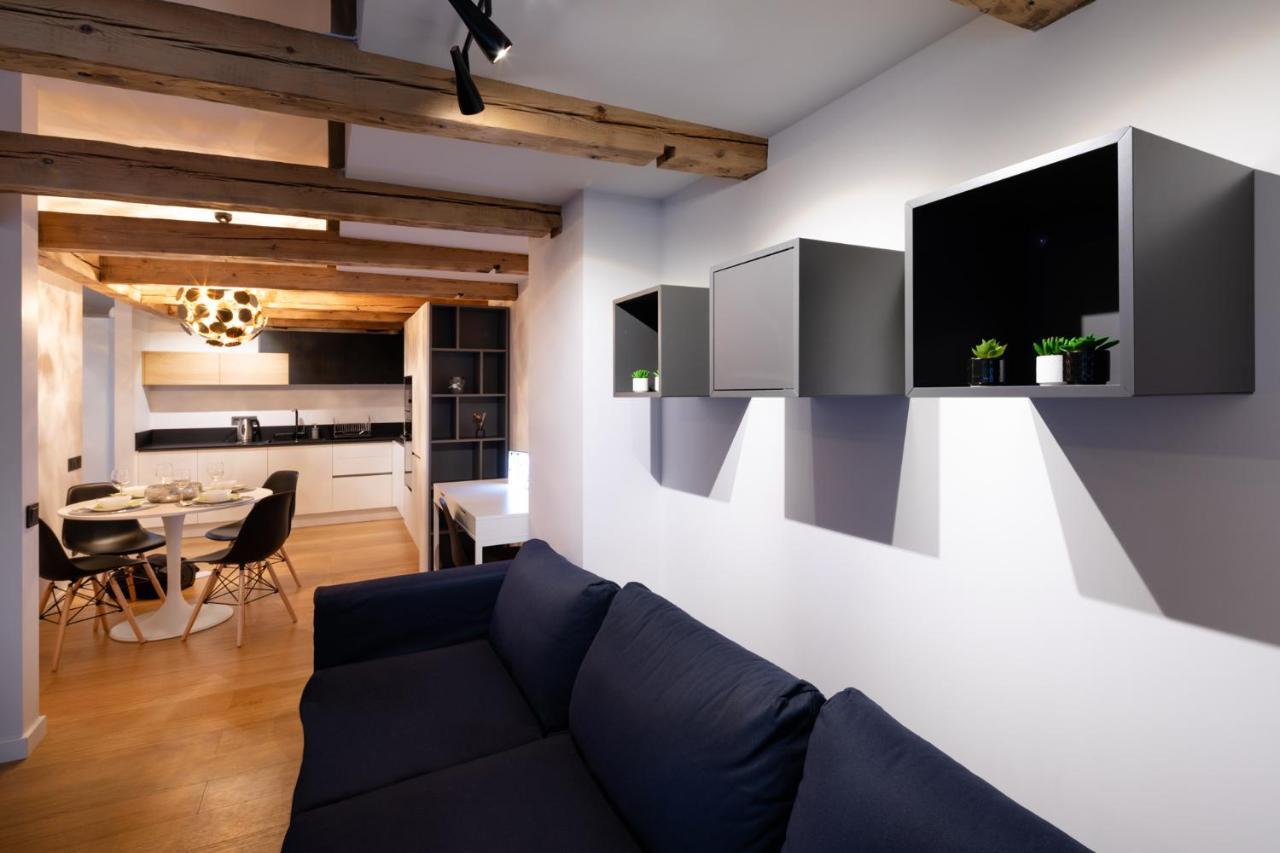 Merkela Loft Apartment Beside Vermanes Park 里加 外观 照片